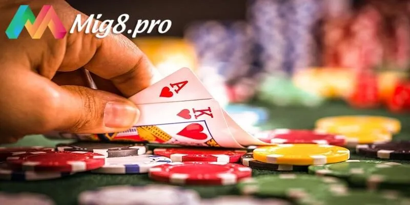 Kinh nghiệm chơi Poker Mig8 hiệu quả